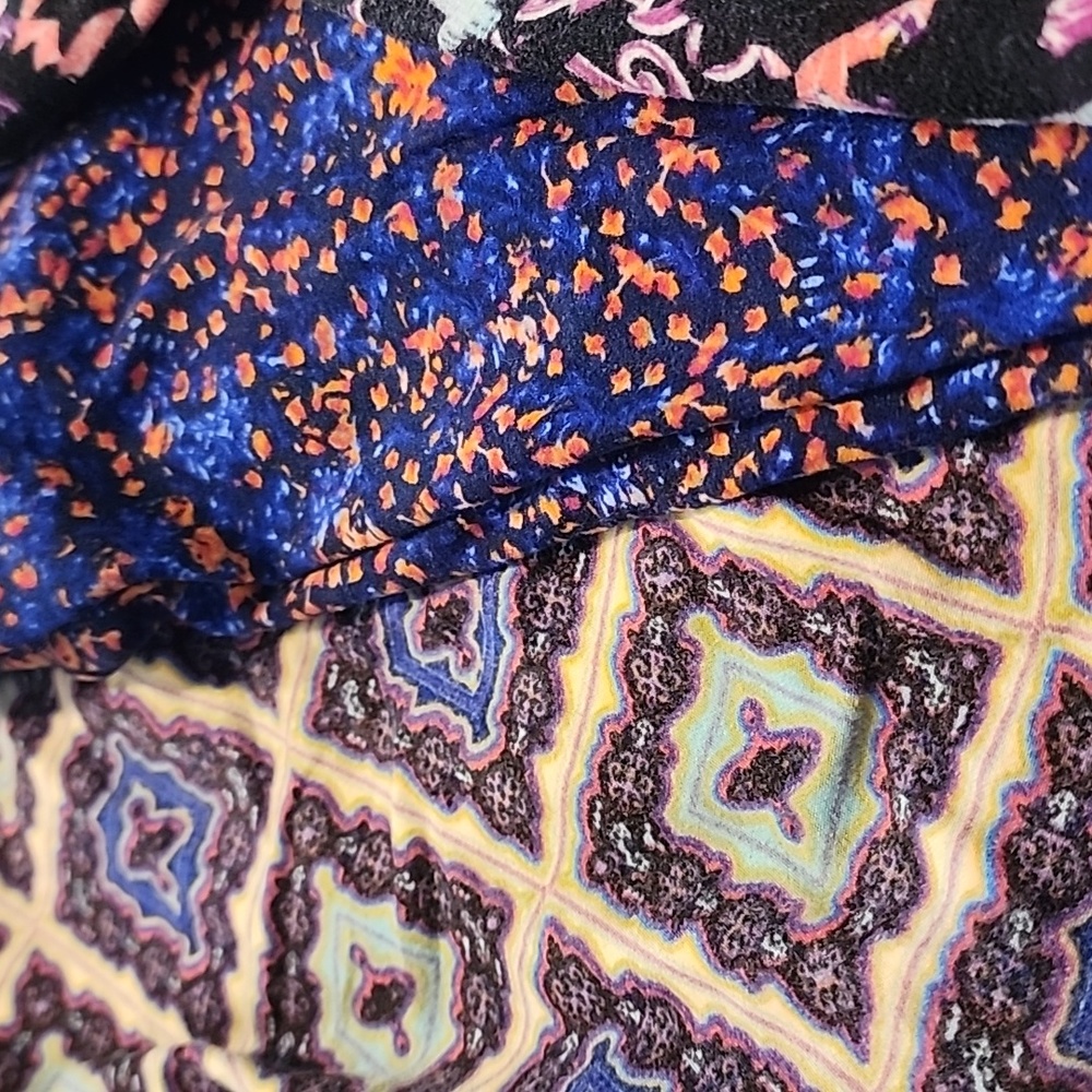 Lularoe Leggings - Picture 2 of 4